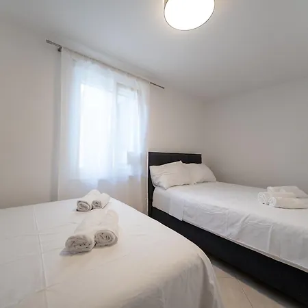 Levante Apartments, Quiet Location And Close To Beach, Only 300 M From Sea Apartmán *