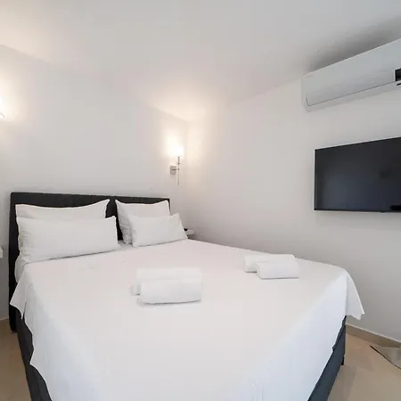 Levante Apartments, Quiet Location And Close To Beach, Only 300 M From Sea