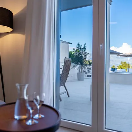 Levante Apartments, Quiet Location And Close To Beach, Only 300 M From Sea Apartmán Sumartin