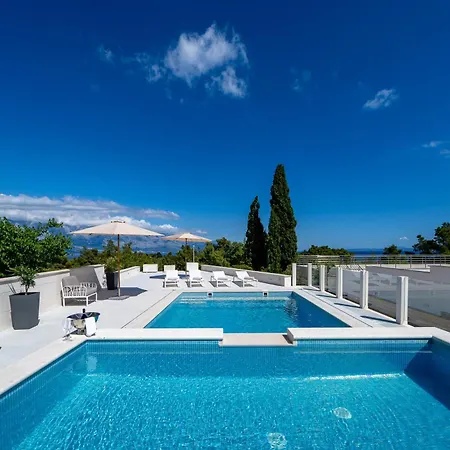 Levante Apartments, Quiet Location And Close To Beach, Only 300 M From Sea Apartmán *