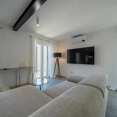 Apartmán Levante Apartments, Quiet Location And Close To Beach, Only 300 M From Sea Sumartin