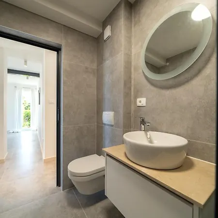 Levante Apartments, Quiet Location And Close To Beach, Only 300 M From Sea * Sumartin