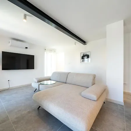 Levante Apartments, Quiet Location And Close To Beach, Only 300 M From Sea