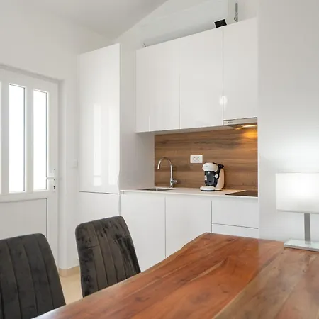 Apartmán Levante Apartments, Quiet Location And Close To Beach, Only 300 M From Sea Sumartin