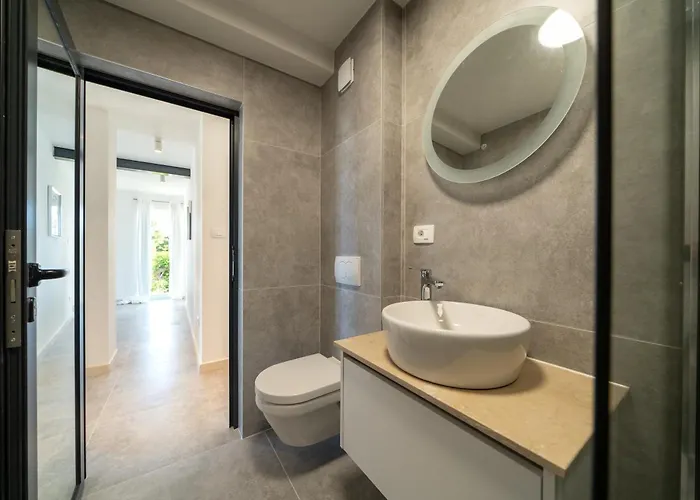 Levante Apartments, Quiet Location And Close To Beach, Only 300 M From Sea * Sumartin