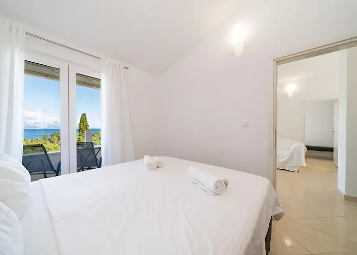 Levante Apartments, Quiet Location And Close To Beach, Only 300 M From Sea *